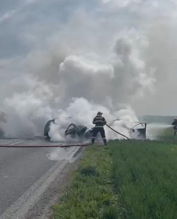 Tragedie înainte de Paşte. O femeie de 72 de ani a murit, după ce două maşini s-au ciocnit violent în Timiş