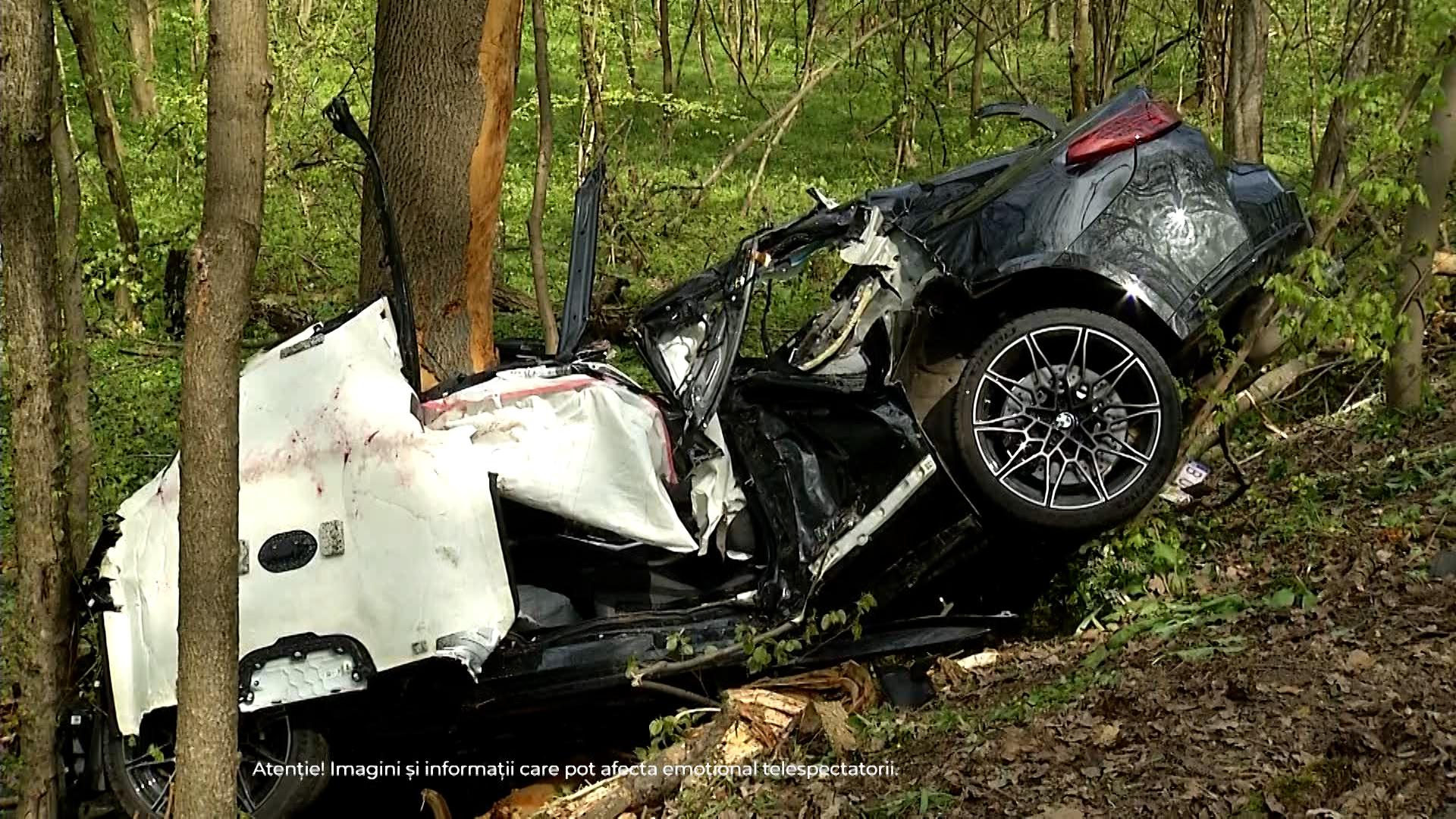 Moartea a venit cu 140 de km/h. Filmul accidentului din Ciolpani în care Mihai şi David au murit