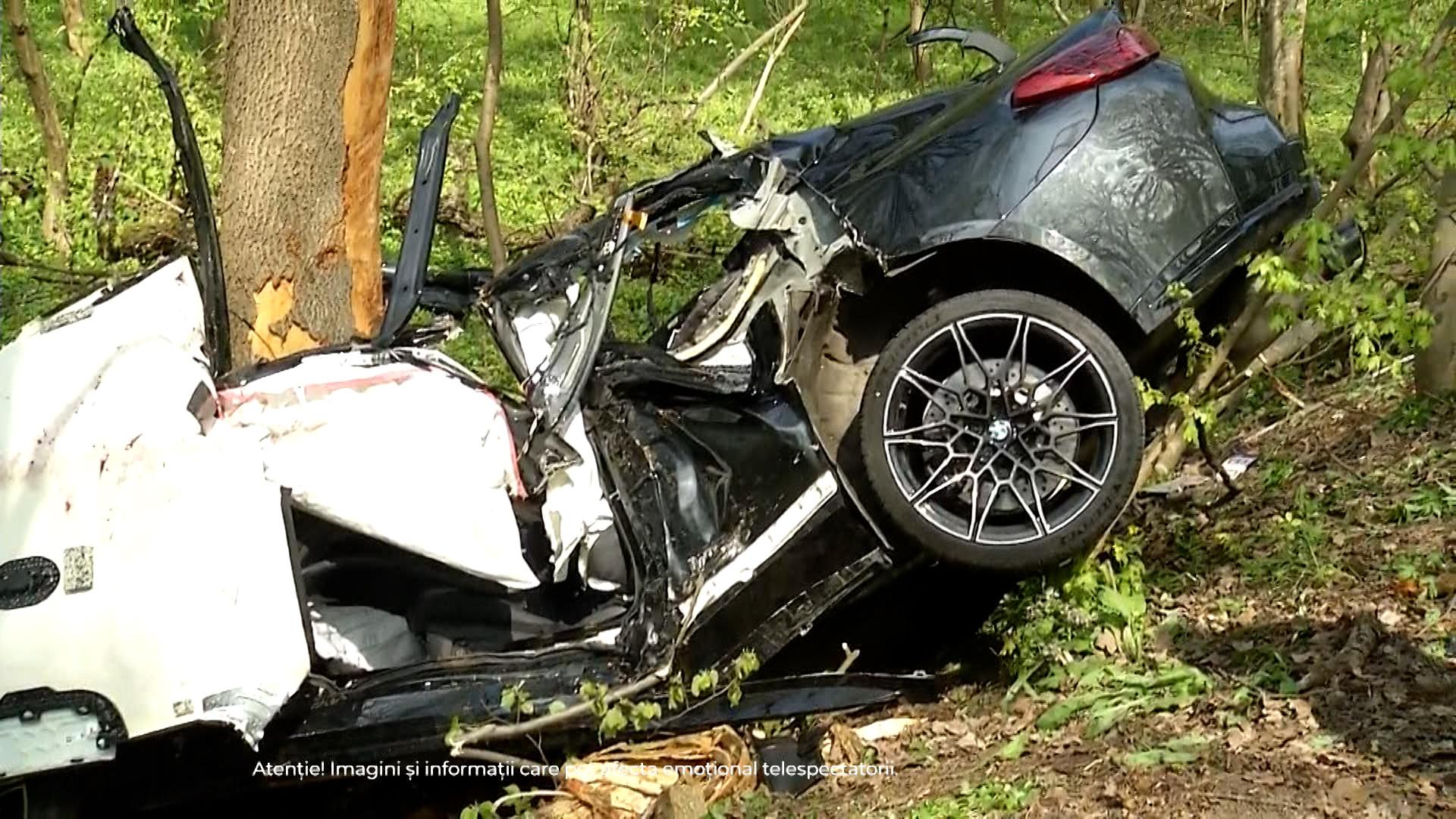 Moartea a venit cu 140 de km/h. Filmul accidentului din Ciolpani în care Mihai şi David au murit