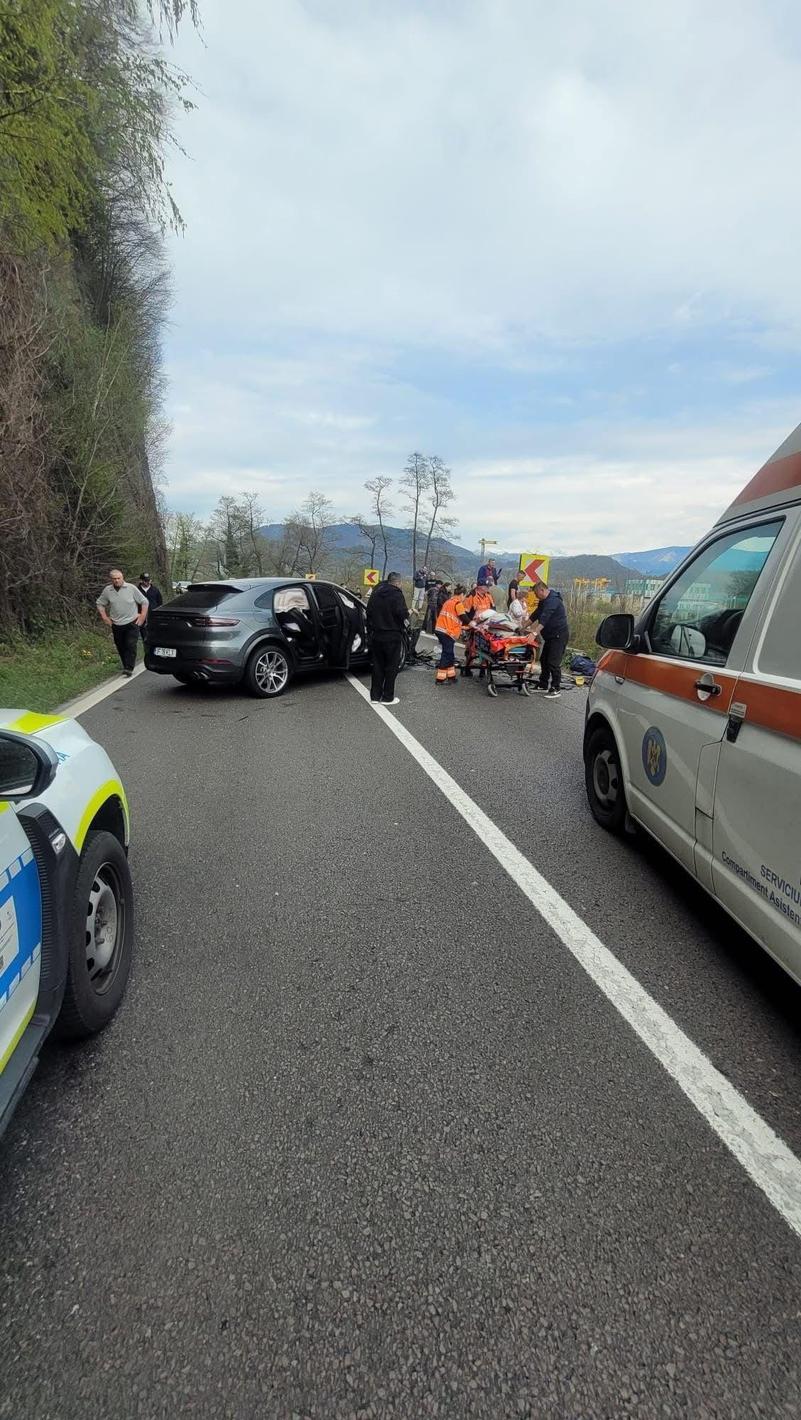 Ea este tânăra însărcinată care a murit în accidentul de pe Valea Oltului. Ana-Maria mai avea un băieţel