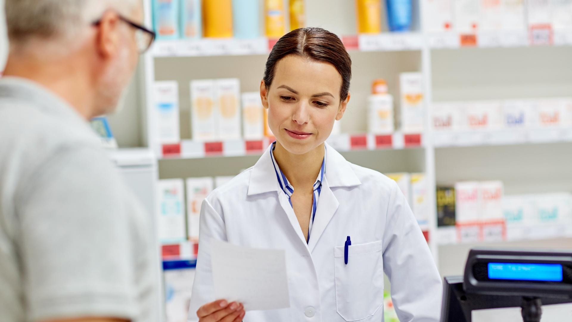 Creșterea accelerată a bolilor hepatice aduc farmaciile moderne în prima linie a prevenției