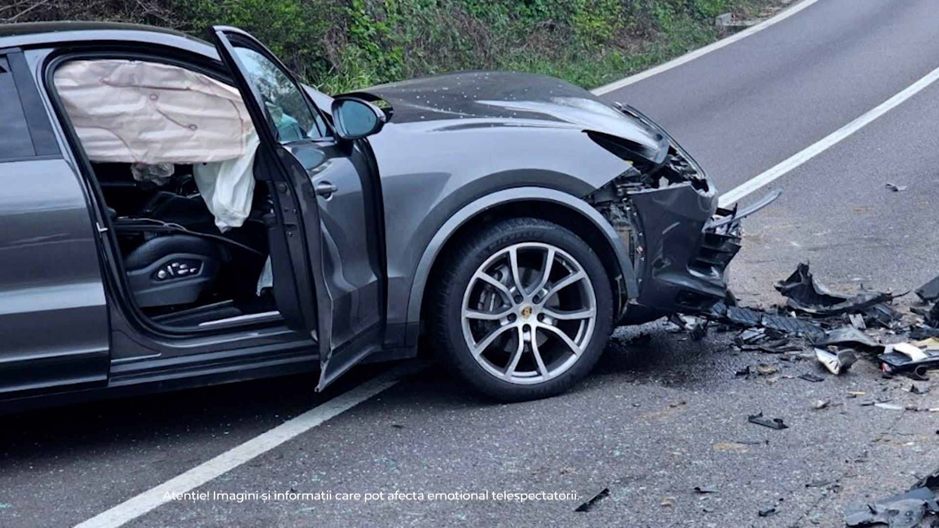 ANIMAŢIE. Gravidă, ucisă de un şofer care a intrat pe contrasens, pe Valea Oltului. Un băieţel a rămas orfan