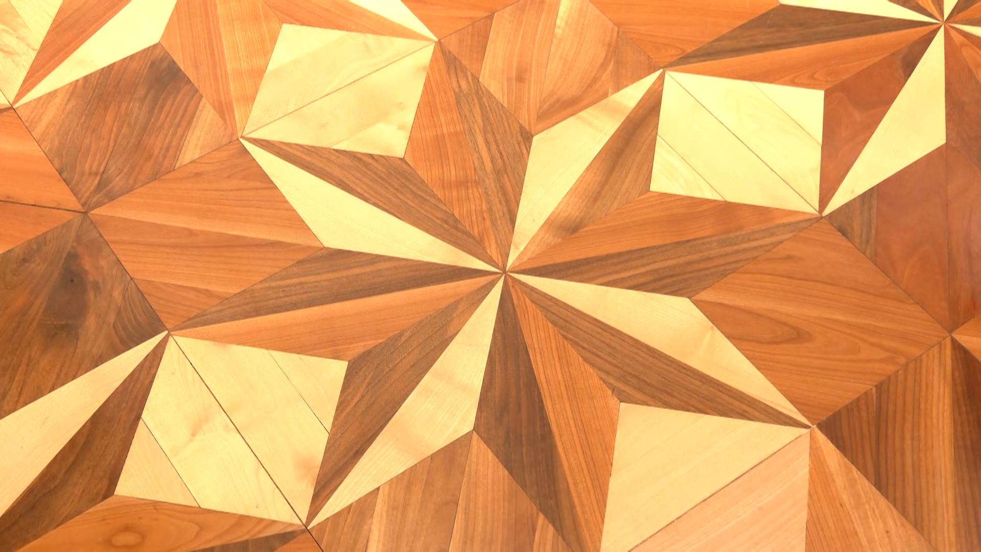 Cum au pus mâna clanurile din Timişoara pe vile istorice. Momiţă Bona se lăuda cu investiiţile făcute