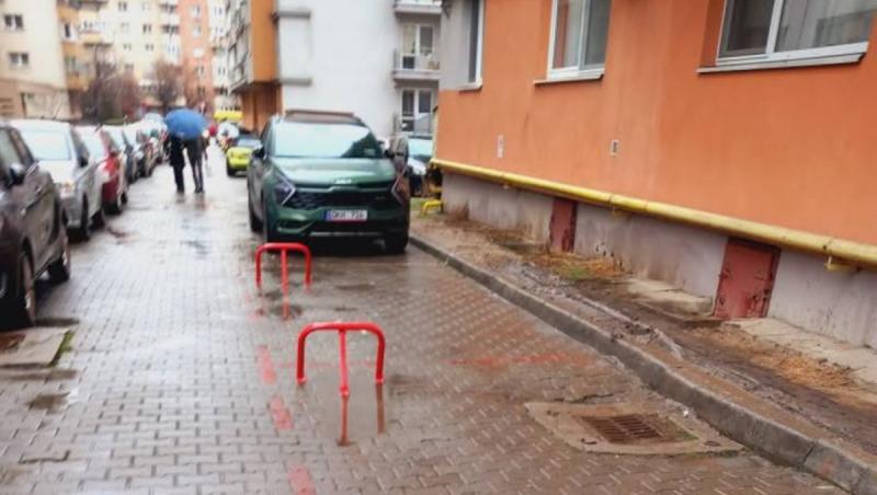 Loc de parcare la preţ de garsonieră. Cât costă să laşi maşina în faţa blocului în Cluj