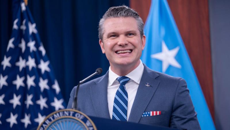 Hegseth a rostit un verset fals din Biblie în timpul unei predici la Pentagon. Era de fapt din Pulp Fiction
