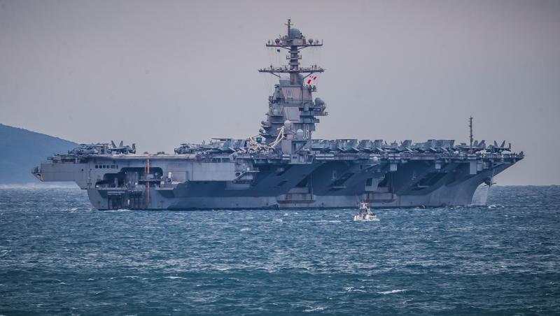 Iran avertizează că va închide strâmtoarea Ormuz. Portavionul USS Gerald Ford a revenit în Orientul Mijlociu