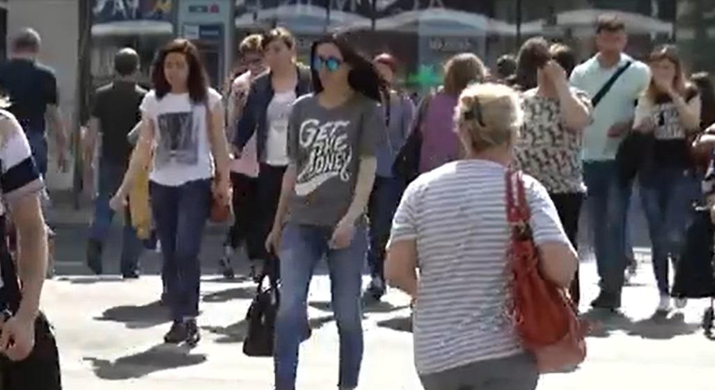 Populaţia României, în declin accentuat. Câţi vom mai fi până în 2100