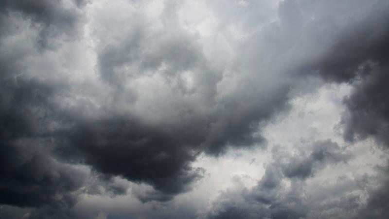 Cod galben de furtuni pentru județul Ilfov. Informarea meteorologilor