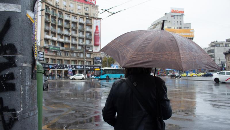 România, lovită de ciclonul Erminio: Ploi și vânt puternic în țară, ninsori la munte. Când se încălzește