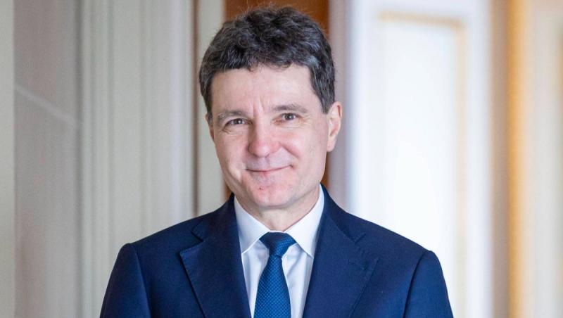 Reacţia lui Nicuşor Dan, după ce Coiful de la Coţofeneşti şi brăţările dacice au fost recuperate