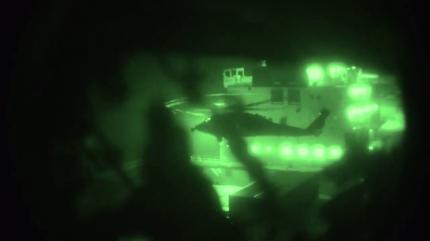 Momentul în care armata SUA capturează nava iraniană. Negocierile de pace, în aer; Petrolul urcă din nou