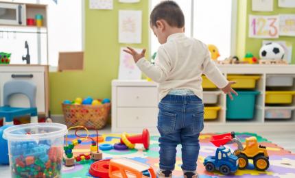 Calendarul de înscriere la creșă și grădiniță a fost publicat. Anunț important de la Ministerul Educației