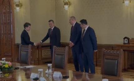 Au început consultările la Cotroceni. Delegaţia PSD a ajuns la discuţiile cu Nicuşor Dan