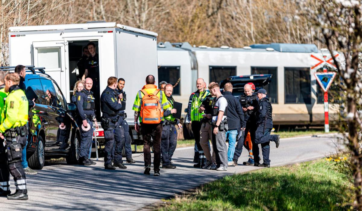 Zeci de răniți, mai mulți în stare critică