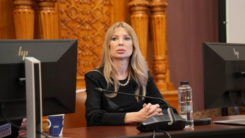 Prima demisie din PSD după anunţul moţiunii. Senatoarea Victoria Stoiciu: Nu voi gira normalizarea fascismului