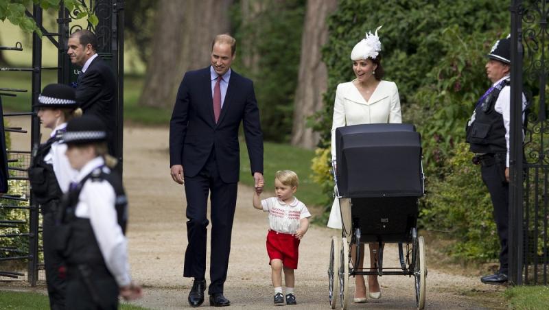 Pe 29 aprilie 2011 are loc, la Catedrala Westminster, din Londra, căsătoria Prințului William cu Kate Middleton