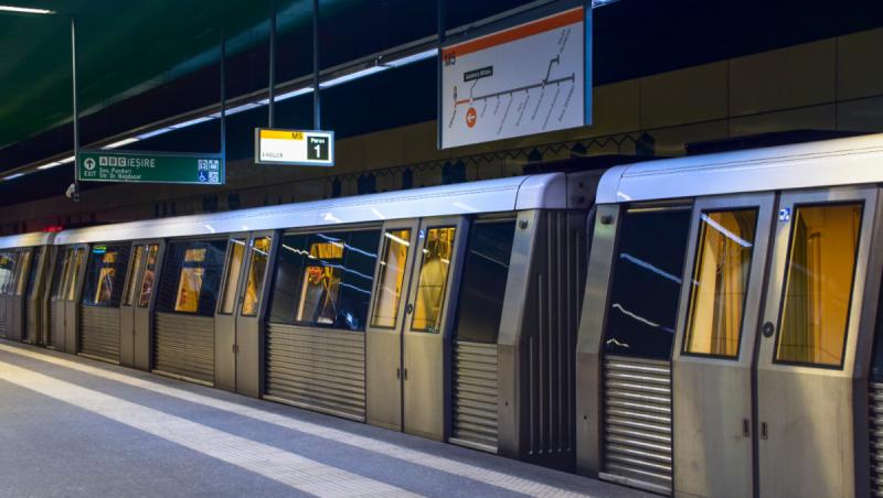 Metroul din Bucureşti, staţionat
