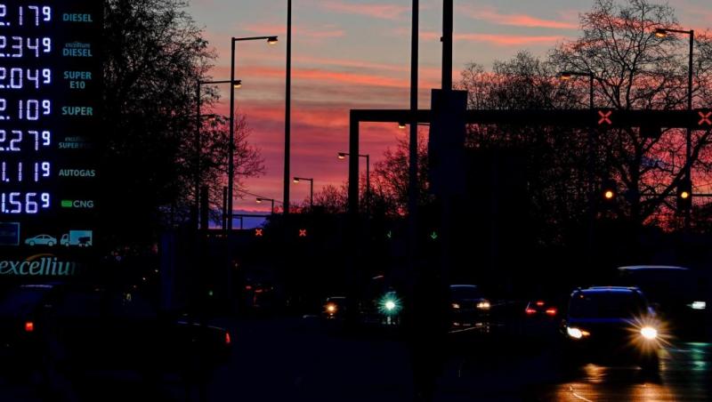 Preţul litrului de motorină a trecut pentru prima dată pragul de 2,50 euro în Germania