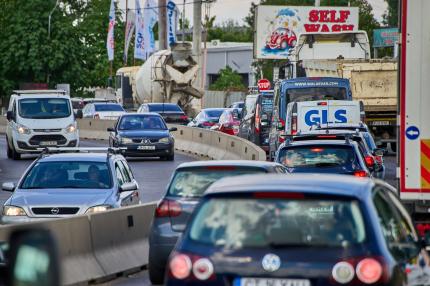 Starea traficului 8 aprilie 2026. Trafic oprit pe DN5 către autostrada A0 Centura București