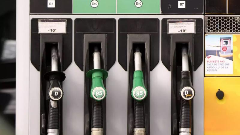 Preţurile la carburanţi sunt în scădere, faţă de cele afişate în ziua precedentă