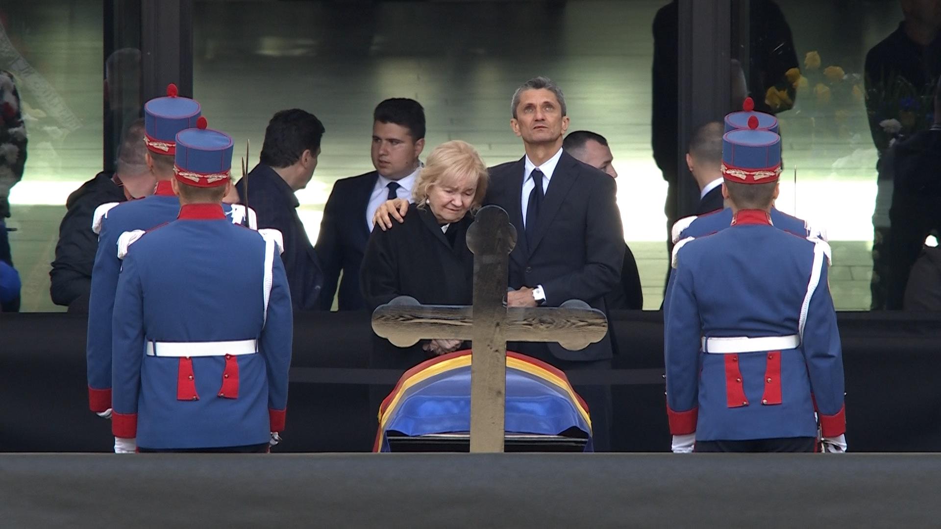 "A fost tatăl meu". Legendele fotbalului românesc şi-au luat rămas bun de la părintele lor, Mircea Lucescu