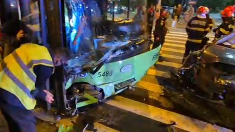 Un şofer cu o alcoolemie de 0,64 mg/l a intrat într-un STB. Poliţia a deschis dosar penal