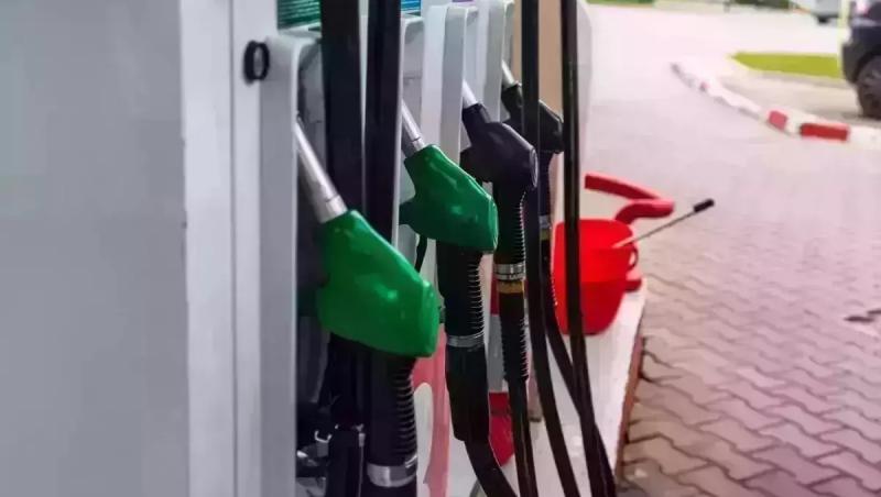 Preţurile la carburanţi sunt în creştere, faţă de cele afişate în ziua precedentă