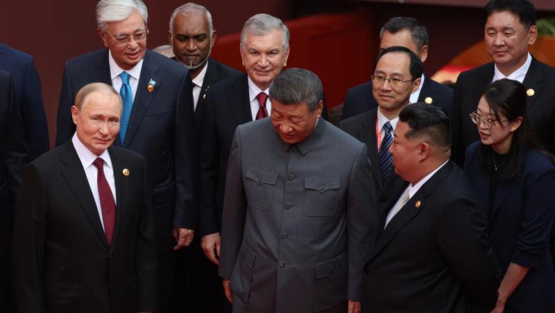Putin și Xi Jinping vor anunța în China formarea unei lumi multipolare. Ce documente vor semna cei doi