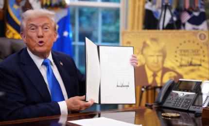 Trump reclădește SUA după chipul și asemănarea lui - FT