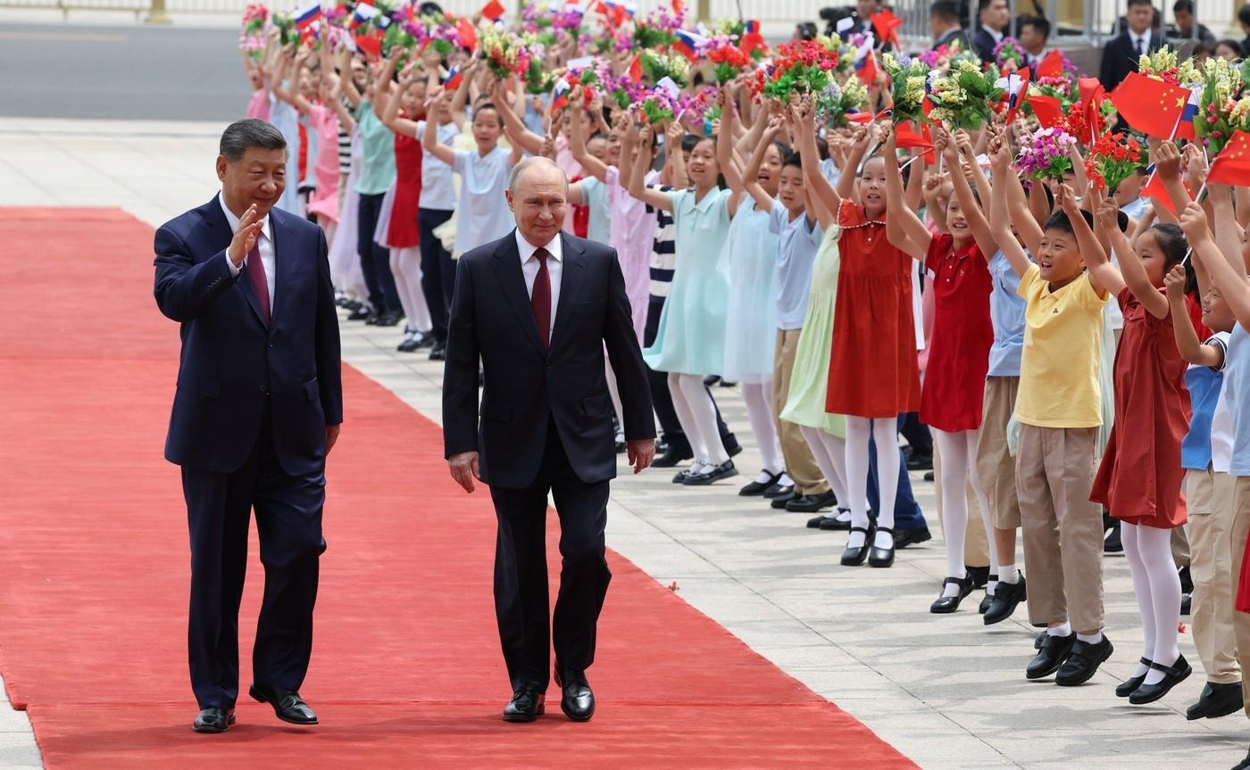 Xi şi Putin transmit un mesaj anti-SUA de la Beijing, dar marele acord pentru gaze rămâne blocat