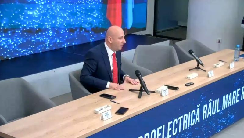 Directorul interimar Hidroelectrica, Bogdan Badea, vorbeşte despre ingerinţele politicienilor în domeniul energiei