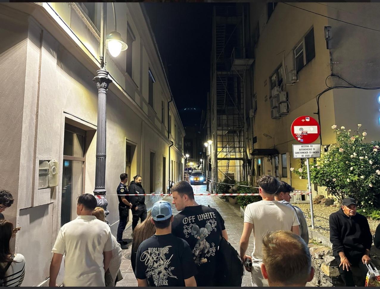 O adolescentă de 16 ani a murit, după ce căzut de pe acoperişul unei clădiri abandonate din Oradea