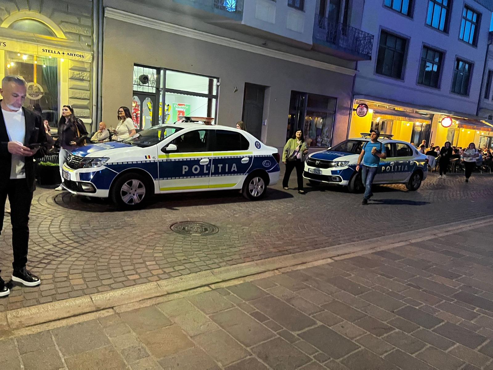 O adolescentă de 16 ani a murit, după ce căzut de pe acoperişul unei clădiri abandonate din Oradea