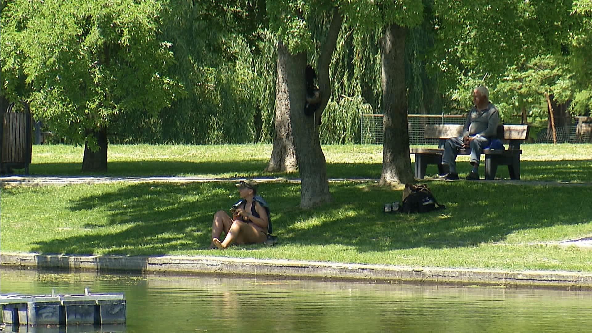Cupola de foc a ajuns în România: temperaturi resimţite şi de 37 de grade. De joi, revin furtunile