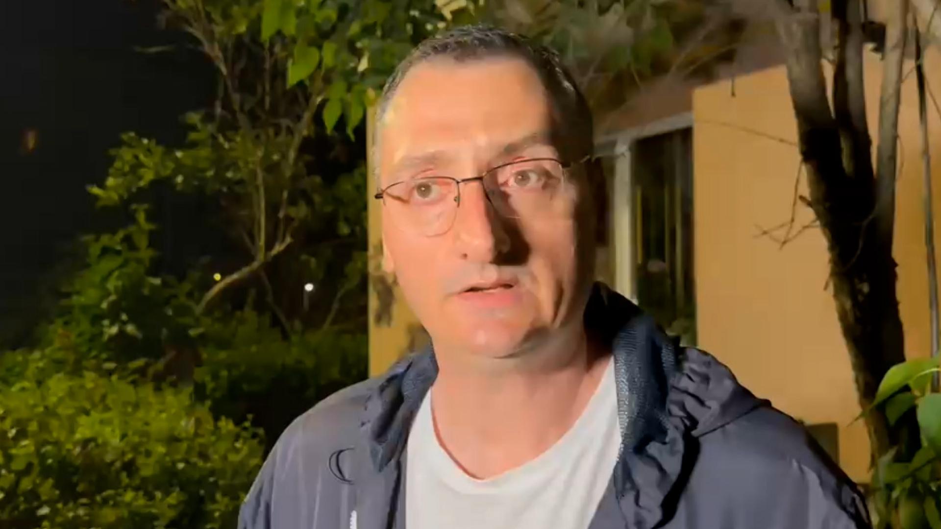 Filmul măcelului din Târgu Jiu. Alexandru şi-a hăcuit bunica şi fratele, apoi s-a sinucis. Se credea Dumnezeu