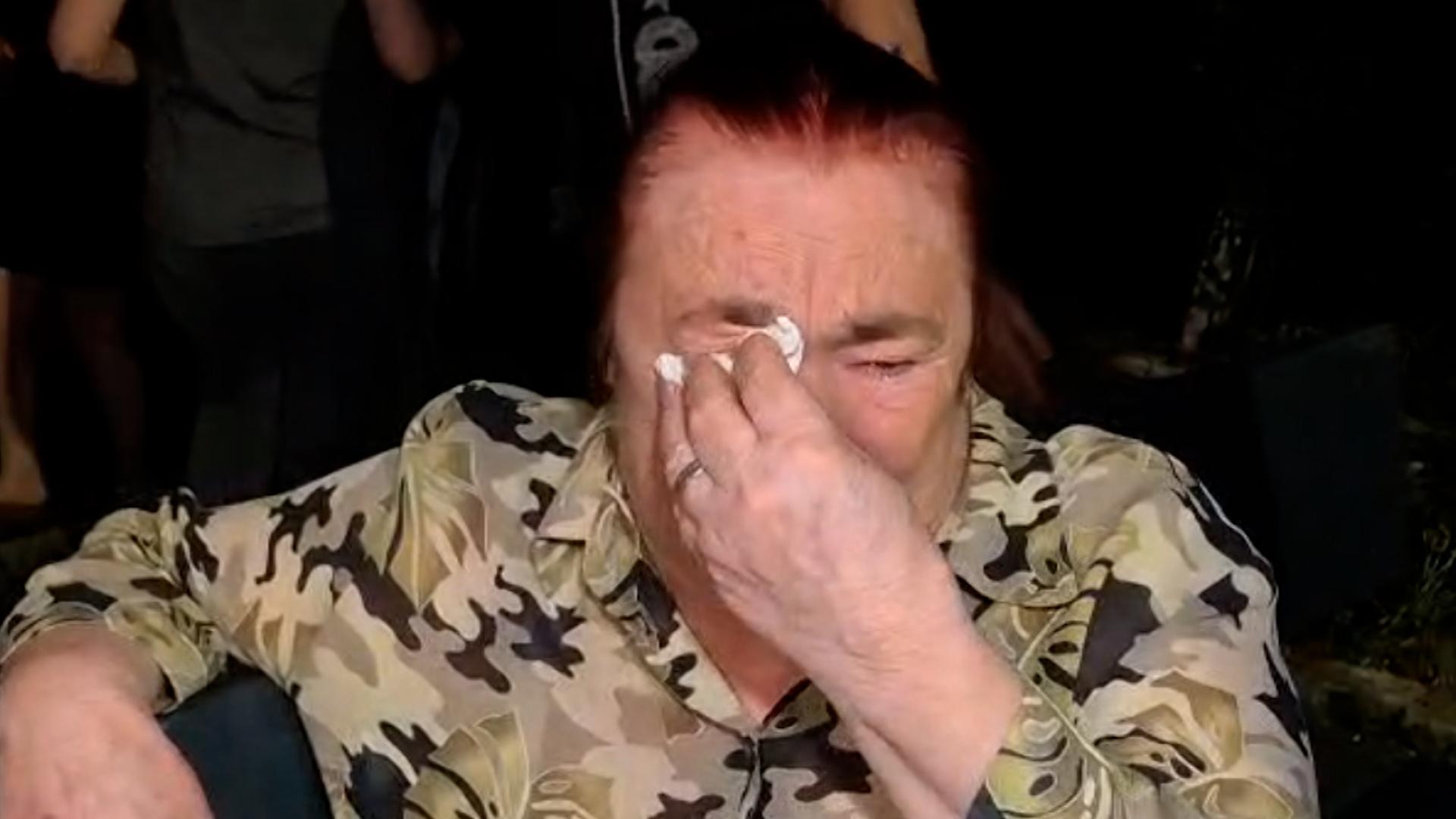 Filmul măcelului din Târgu Jiu. Alexandru şi-a hăcuit bunica şi fratele, apoi s-a sinucis. Se credea Dumnezeu