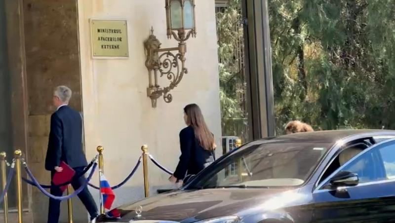 Ambasada Rusiei ironizează România: "Doboară cu succes ţinte mult dincolo de graniţe, dar nu şi în ţară"