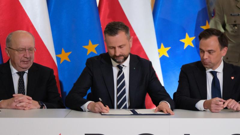 Polonia a semnat într-o singură zi 29 de contracte militare de 18,4 miliarde de euro prin programul SAFE