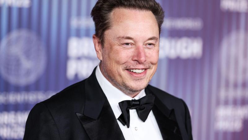 Elon Musk voia 80 de miliarde de dolari pentru colonizarea planetei Marte, susţine preşedintele OpenAI