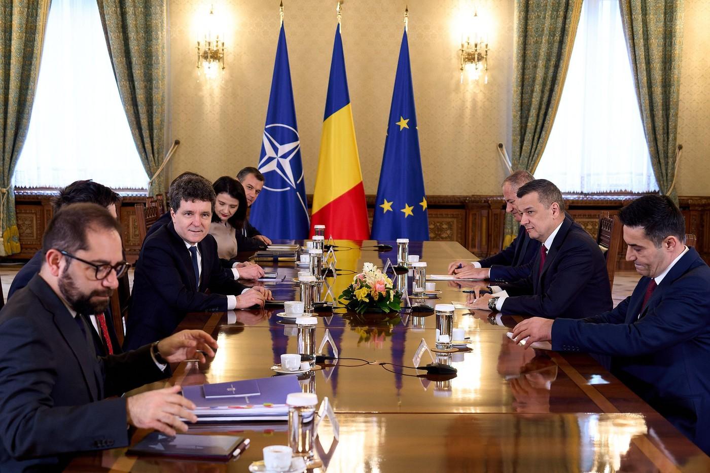 Nicuşor Dan i-a chemat pe liderii partidelor pro-europene la consultări informale la Cotroceni - surse