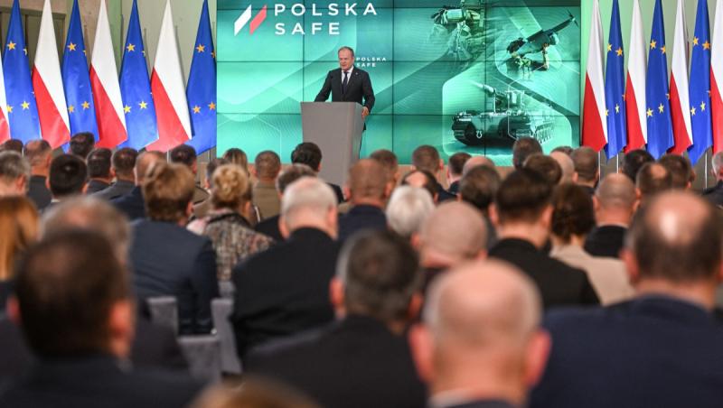 Polonia a semnat un acord de împrumut cu Comisia Europeană în valoare de 44 mld. € pentru modernizarea armatei