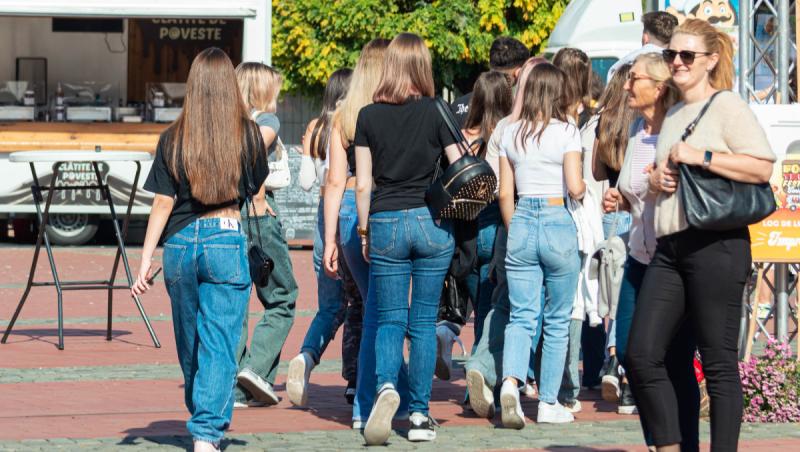 Fenomen alarmant: Peste 41% din mamele sub 15 ani din UE sunt din România