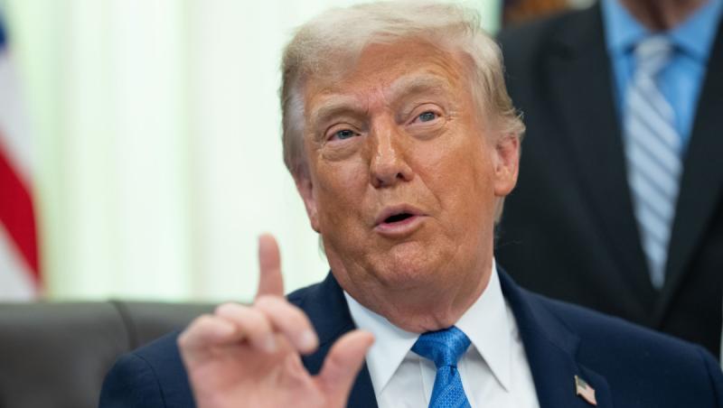 Trump ameninţă din nou că va ataca dur Iranul: "Îi vom lovi din nou astăzi"