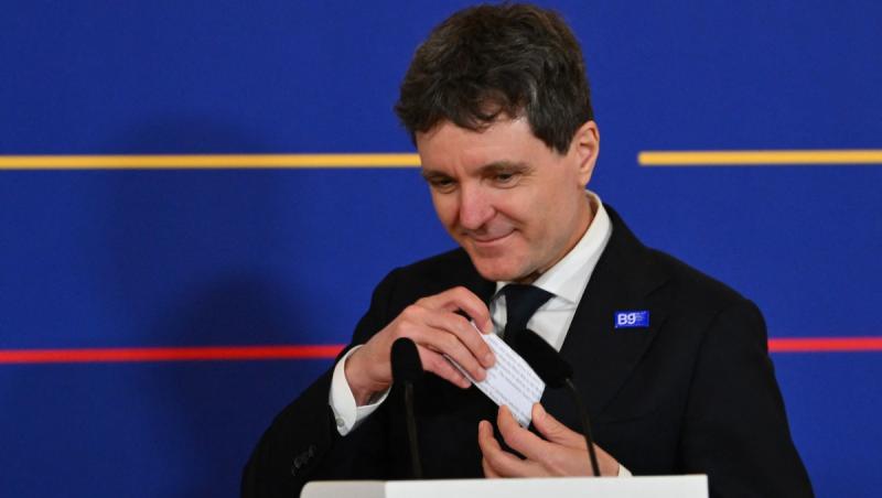 Nicușor Dan se întoarce la partide. Ia în calcul un guvern minoritar: fie al PSD, fie PNL-USR-UDMR