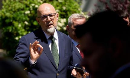 Ce au cerut UDMR şi PACE ca să voteze guvernul Veştea - Surse