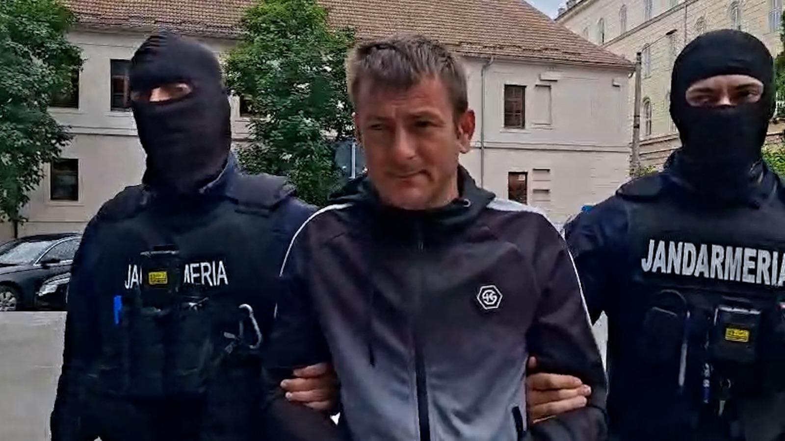 Un tată din Timiș și-a drogat propria fiică și pe prietena ei, pe care a și violat-o