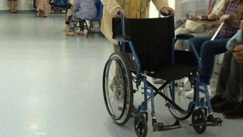 Nicușor Dan a promulgat legea care schimbă regulile în asistența socială. Urmează controale mai stricte