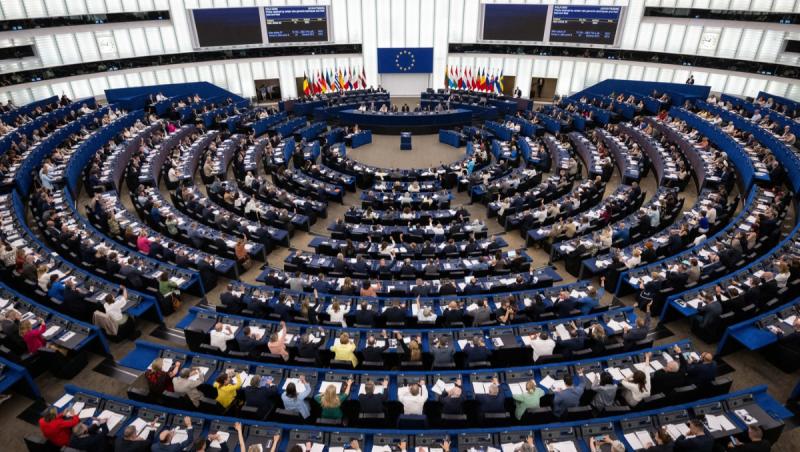 Eurodeputaţii condamnă atacurile cu drone ale Rusiei în spaţiul UE. România, vizată de provocări hibride