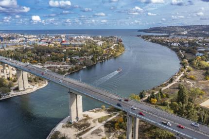 Cu maşina în Bulgaria. Vinieta, acte necesare la vama, echipamente obligatorii şi alte informaţii utile