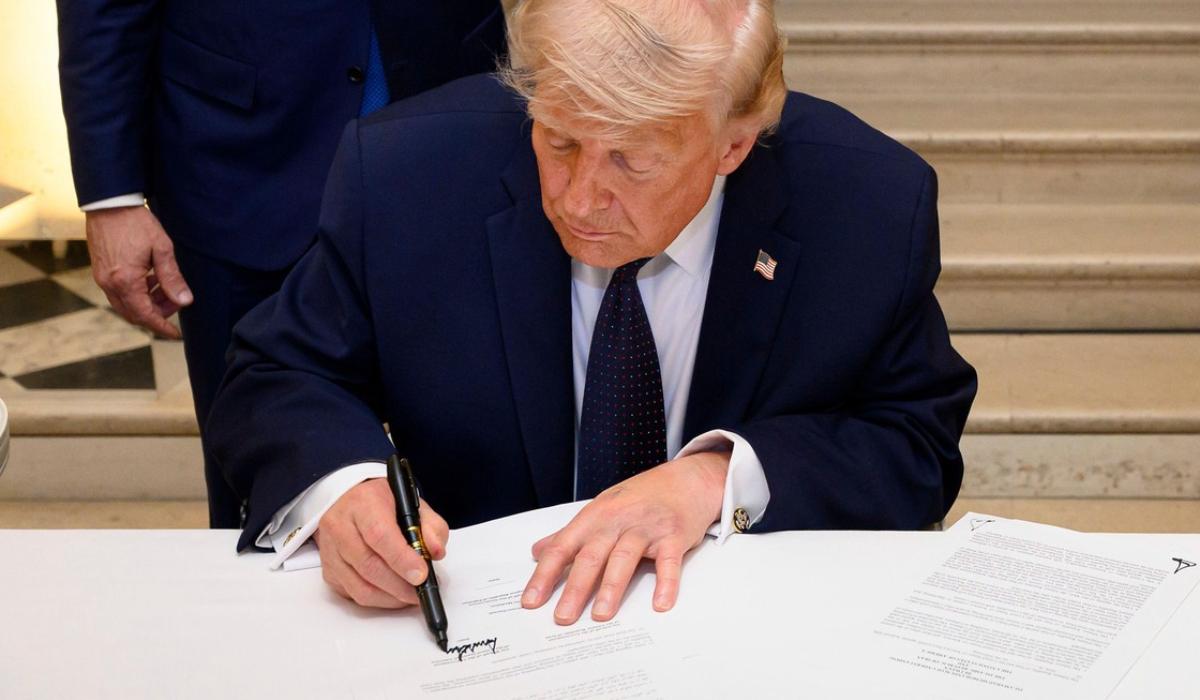 Negocierile de pace dintre SUA și Iran au fost amânate. Acordul cu care se laudă Trump pare tot mai șubred